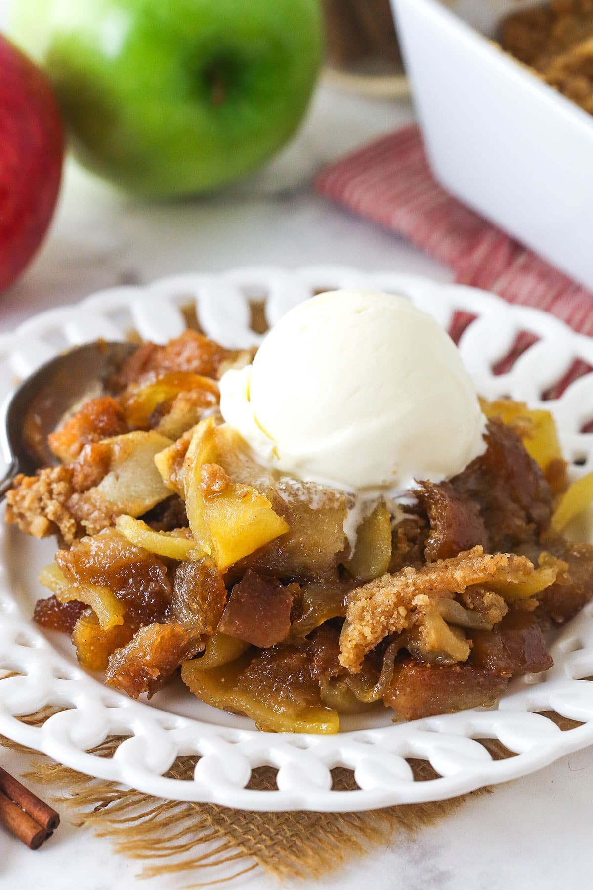 Easy Apple Brown Betty: Your Go-To Cozy Fall Dessert